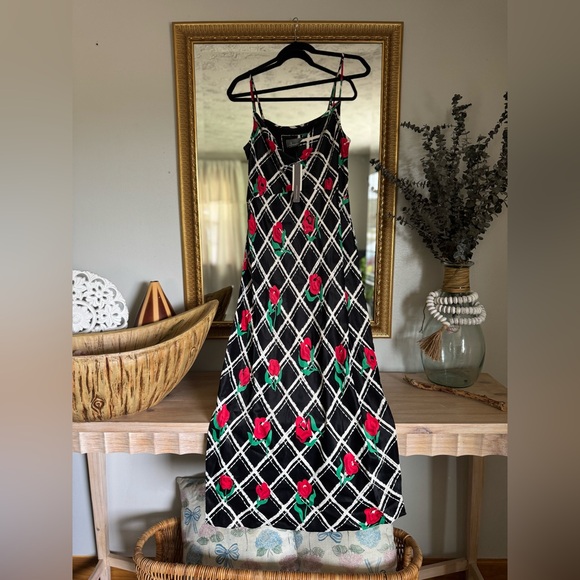 Anthropologie Dresses & Skirts - Anthropologie Black and White Spaghetti Strap Maxi Dress